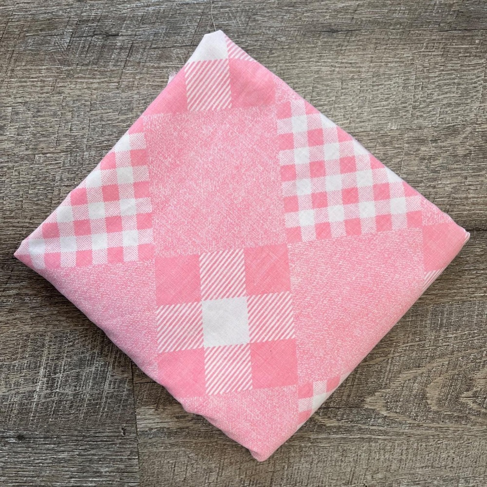 LAST HALF YARD, Vintage Fabric Pink‎ check